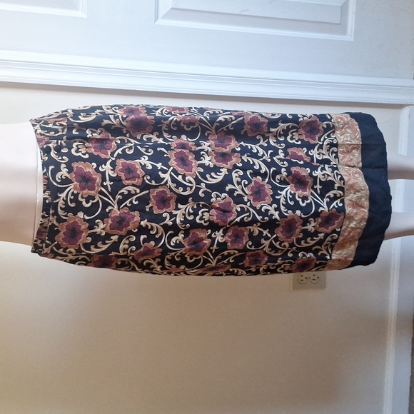 Vintage Radcliffe Petite Black Burgundy Floral Wrap Skirt 100% Rayon Size L - Picture 7 of 9